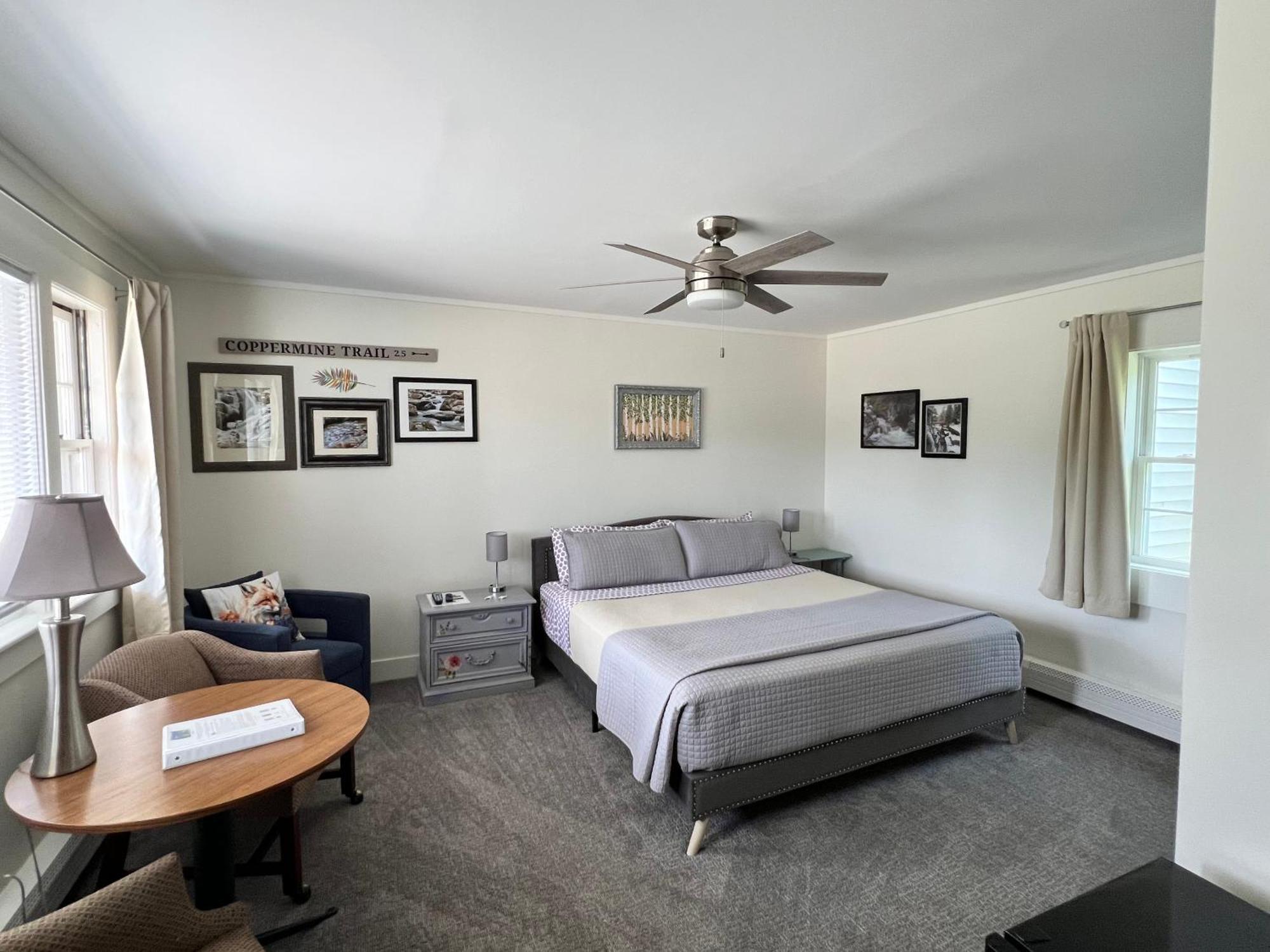 Profile Deluxe Motel Twin Mountain Quarto foto